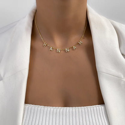 Collier prénom personnalisé suspendu effet ICY